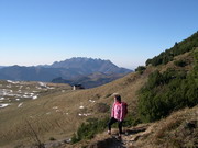 panorama alle nostre spalle salendo verso la Bocch.a Regadur