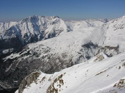 panorama sulla salita che porta all'Arera, sullo sfondo il Menna